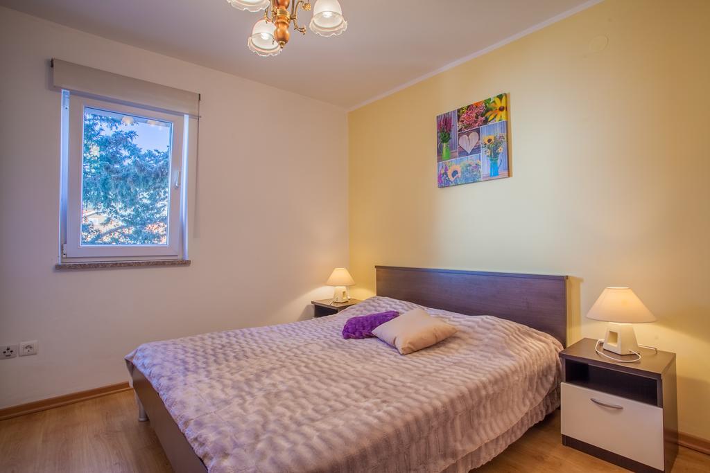 Apartments Tatjana Đảo Đảo Cres Ngoại thất bức ảnh
