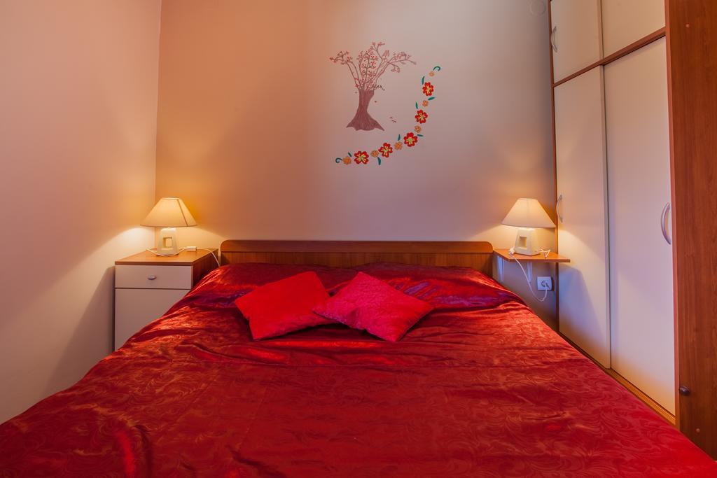 Apartments Tatjana Đảo Đảo Cres Ngoại thất bức ảnh