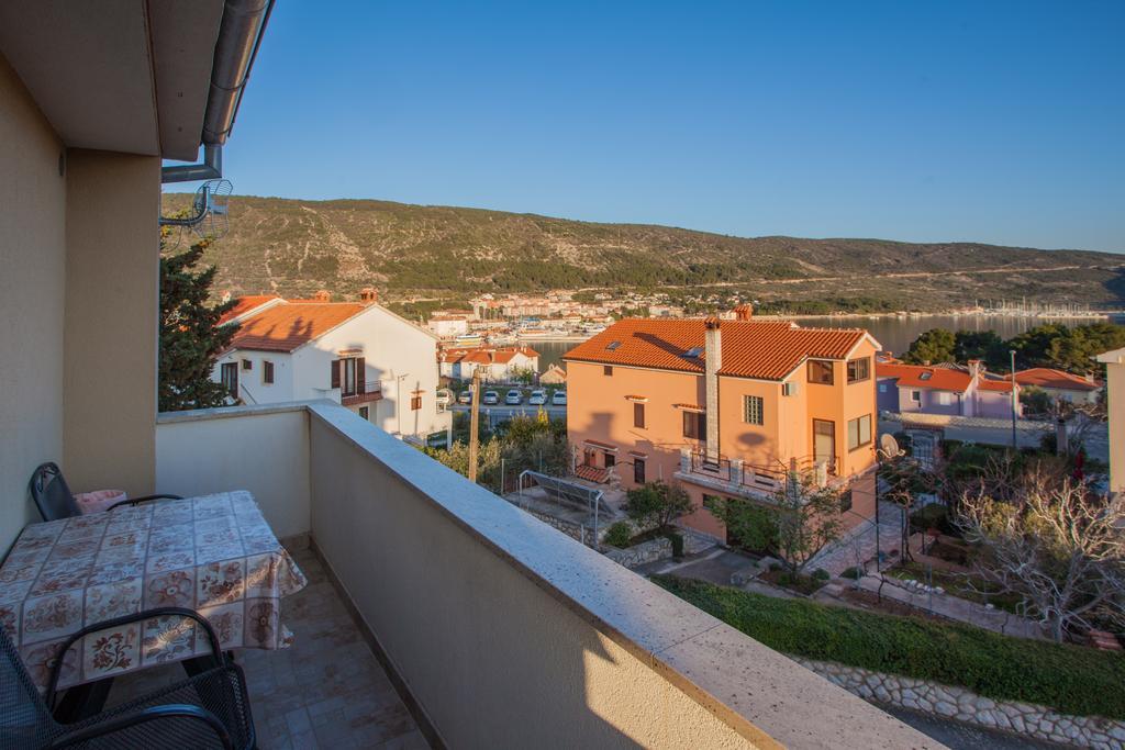 Apartments Tatjana Đảo Đảo Cres Ngoại thất bức ảnh